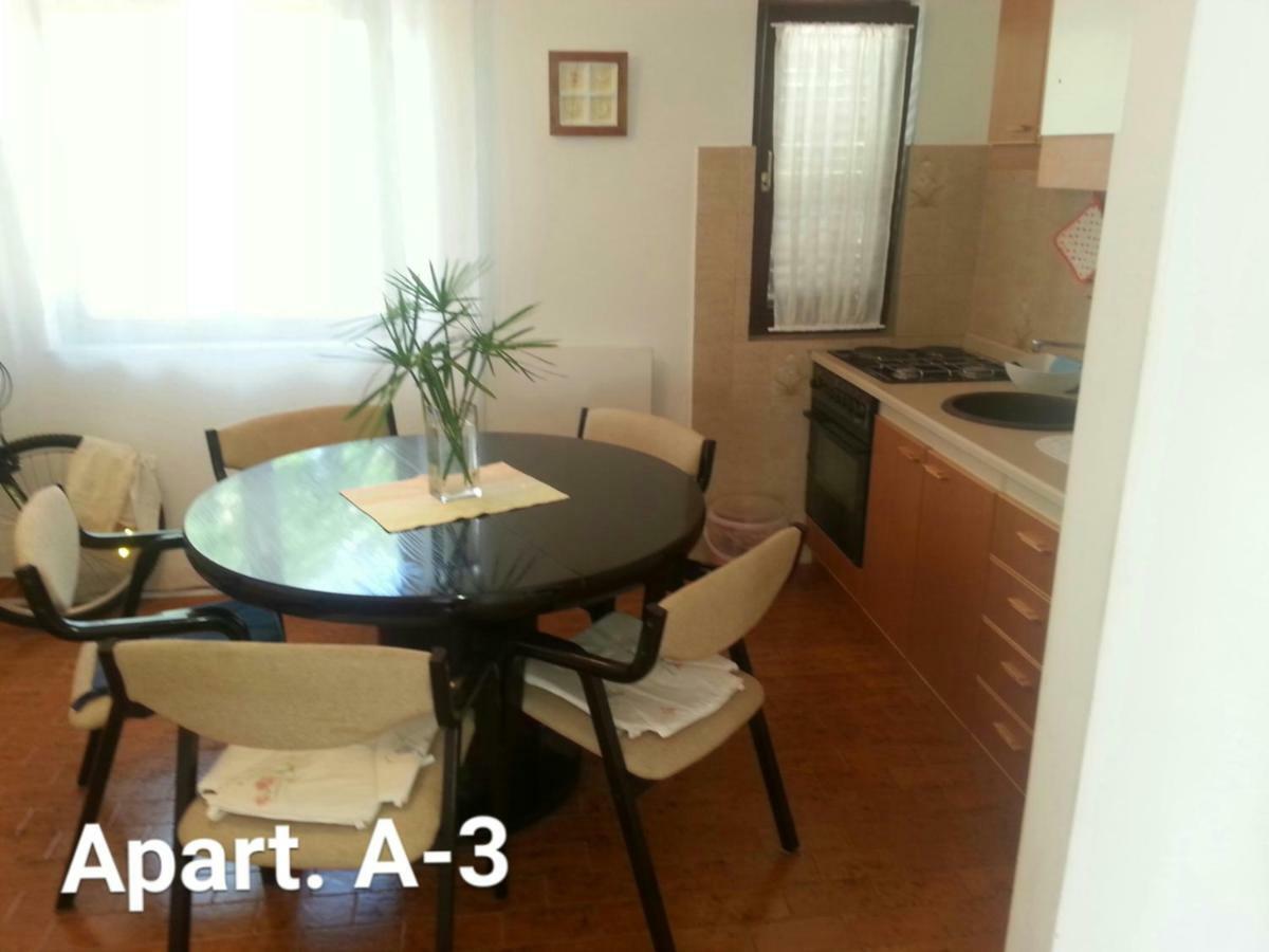 Apartmani A1 Marina, Okrug Gornji Трогир Экстерьер фото